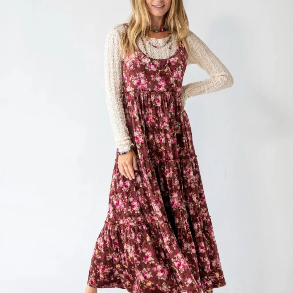 Floral Sleeveless Maxi Dress - Picture 11 of 12